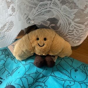Jellycat croissant keychain